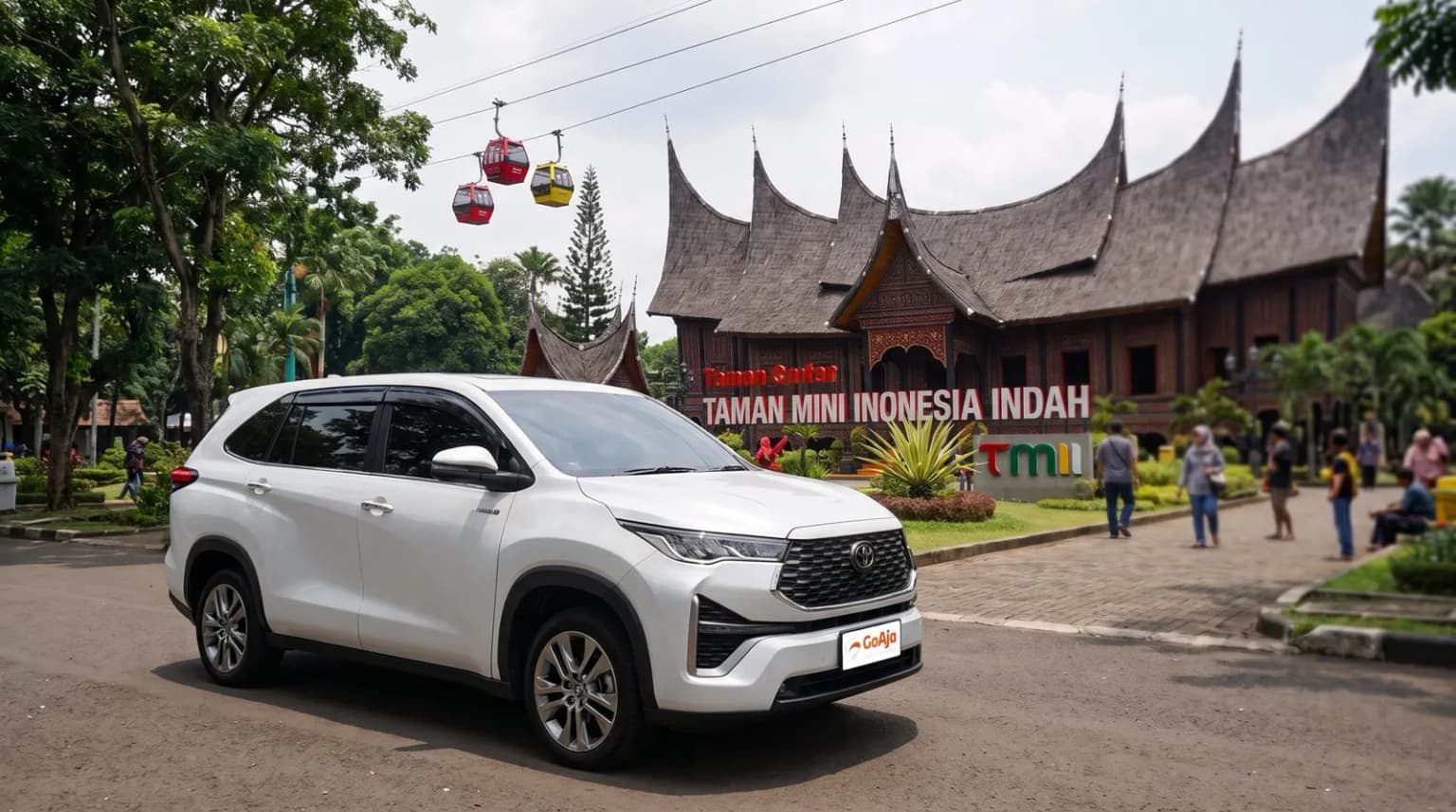 Keunggulan Innova Zenix untuk Perjalanan Keluarga dari Taman Mini